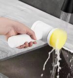 Perie electrica pentru curatat, rotativa, multifunctionala, 3 capete, Magic Brush - imagine 3